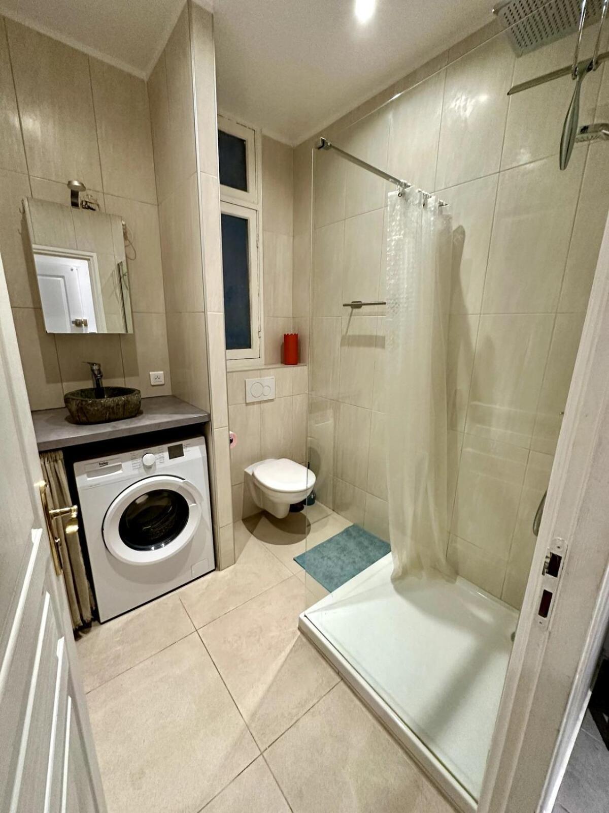 A Luxurious Apartment With Ac On Promenade Des Anglais Nice Bagian luar foto